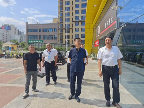 黨委書記、董事長張宏偉在成縣片單位開展工作調(diào)研